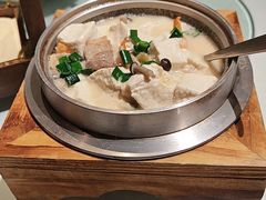 -晶采轩(虹桥路店)