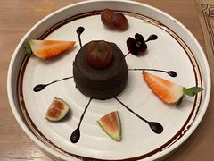 -Mark&Mars Restaurant
