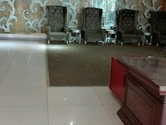 -南京悦客假日酒店