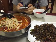 -红鼻子桂林米粉(金唐新光界店)