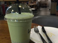 -乐凯撒披萨(东方新世界店)