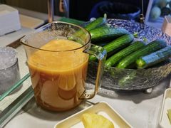 -涨巢·潮玩水疗局