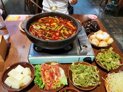 -黔有有贵州酸汤夺夺粉火锅(五味十字店)