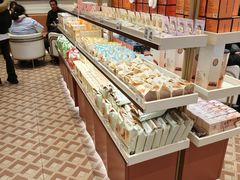 -沪上阿姨·臻选茶饮(上海环球港店)