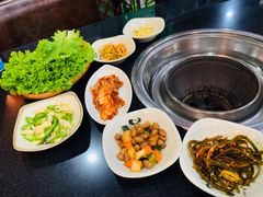 -牛信亭韩国料理·炭火烤肉(紫藤路店)