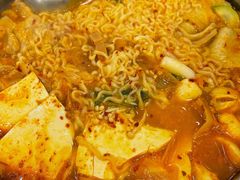 部队火锅-咕咕站韩国料理(紫金港店)