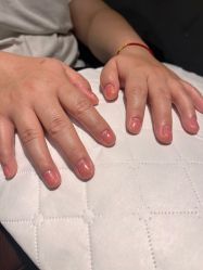 -悦指间美甲美睫