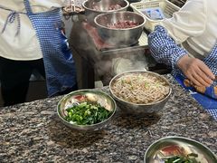 -正宗杨记普洱酸醋米线(总店)