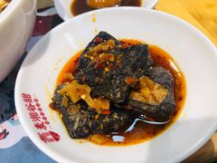 老长沙臭豆腐-呷佬·长沙手工米粉(金沙江路店)