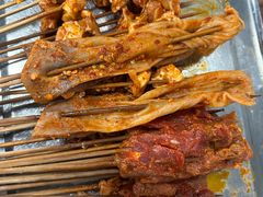 -灌县老妈砂锅串串香(万科红生活广场店)