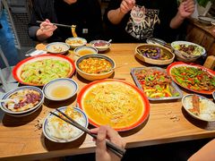 -泥糊破店小酒馆·团建聚餐(南京西路店)