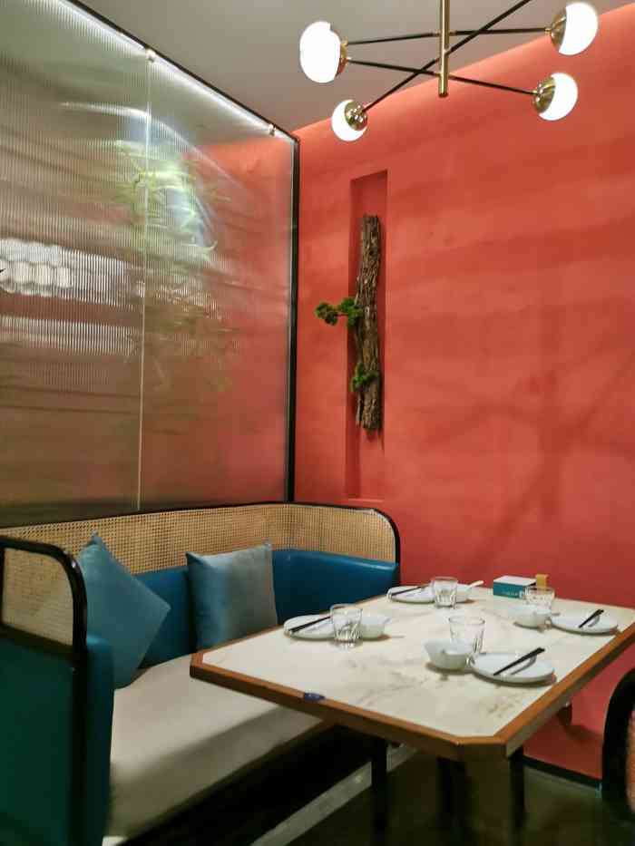 徽州小镇(新辰里店)-"和朋友聚会,在这家吃的午饭. 「环境与.