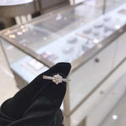 点击看大图 -钻石小鸟钻戒婚戒定制(石路店)