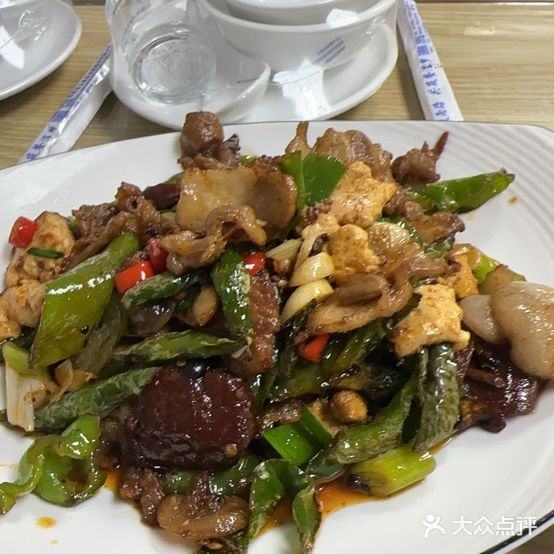 川渝人家石锅鱼(新华东路店)