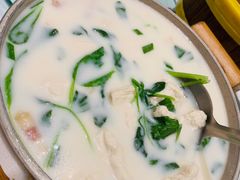 神仙豆腐腌笃鲜-御仙都北京菜馆·烤鸭店(双井店)