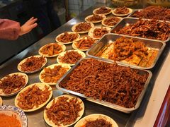 -八一路好吃街(雨田商务大厦店)