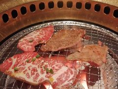 -山川小町·极番烧肉(新地假日广场店)