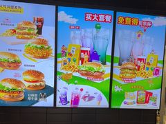 -麦当劳(北苑秋实路店)