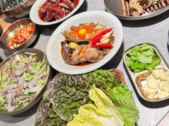 -草家酱蟹炭火烤肉店(珲春南路一店)
