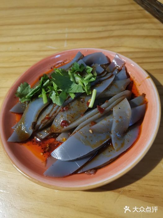勺子米线·云南传统小吃市集(四方街店)鸡豆凉粉图片