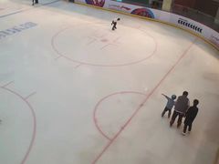 -全明星滑冰俱乐部(万象城店)