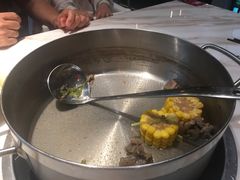 牛腩牛骨汤锅底-为什么牛潮汕牛肉火锅(中信广场店)