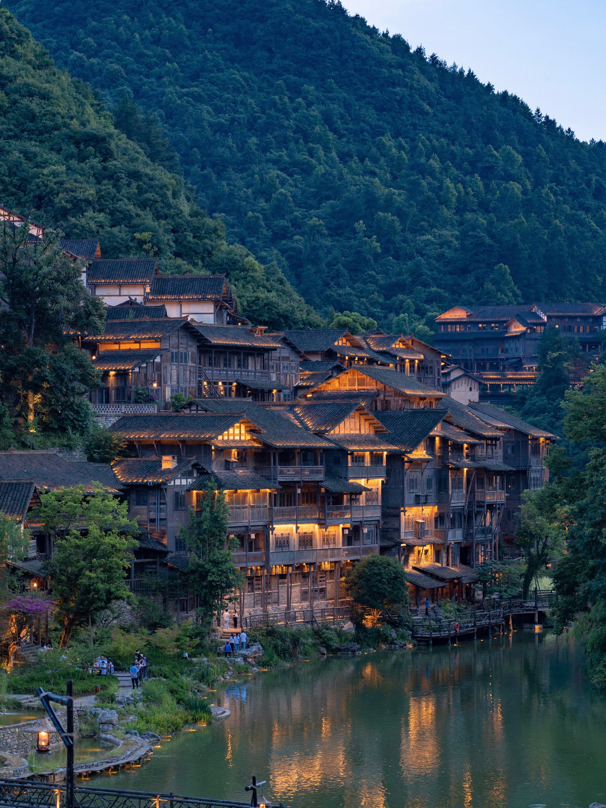 春节家庭自驾最佳去处自然风光(2021春节期间自驾游适合去哪里)