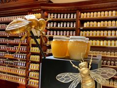-The Diamond Jubilee Tea Salon at Fortnum & Mason