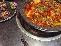 -小饕荟雅安贡椒鱼鲜馆(广福桥店)