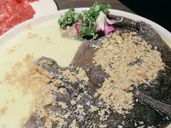 -宽来·欢聚火锅(来福士广场水景店)