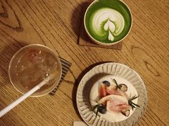 抹茶拿铁-無早咖啡
