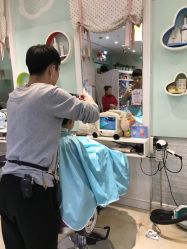 -爆米花儿童美发乐园(市府恒隆广场店)