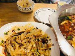 -兔行天下-鸿鹤鲜锅兔(中海国际店)