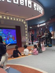 -奈尔宝家庭中心·亲子餐厅(北京东坝万达店)