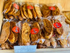 面包干-老梦面包 CHEZMOREL(三源里店)