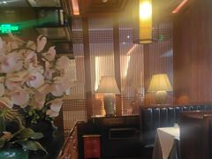 -八府香鸭·啫啫煲(华山路店)