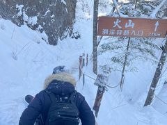 -峡谷浮石林景区