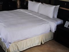 床-黎客国际酒店