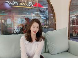 -BULB STUDIO 巴柏明星发型工作室