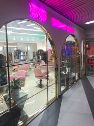 -BULB STUDIO 巴柏明星发型工作室