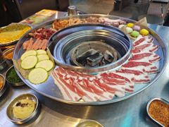 -哈哈碳都·牛肋条无限自助烤肉(台江万达店)