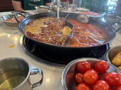 -憨铁匠老火锅(龙岗万科里店)