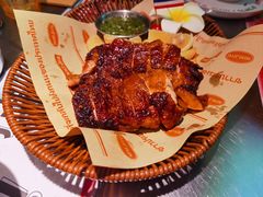 -小小集渔·泰式大排档(太古里香槟店)