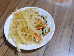 -陇上全荟兰州传统牛肉面(延吉路店)