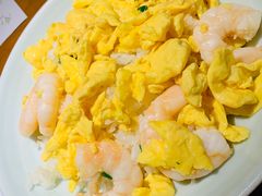 黄袍滑蛋大虾饭-南小馆(迪士尼小镇店)