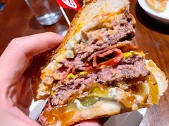 芝心牛肉堡JuicyLucy-Bistro 63 创意融合料理(广粤天地店)