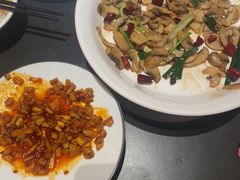 -鸽子侯·家宴·平价海鲜(市图书馆店)