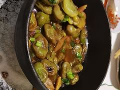 -桂满陇·手作小笼包&江南叫花鸡(中山公园店)