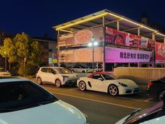 -万达广场（上海颛桥店）-立体停车场