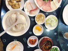 -桥香园云南过桥米线(金马碧鸡店)